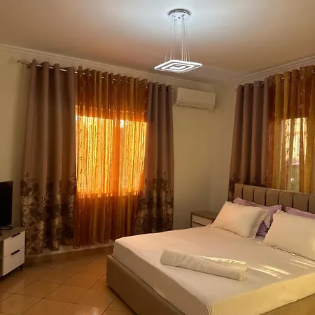 Pensjonat Tirana Residence *